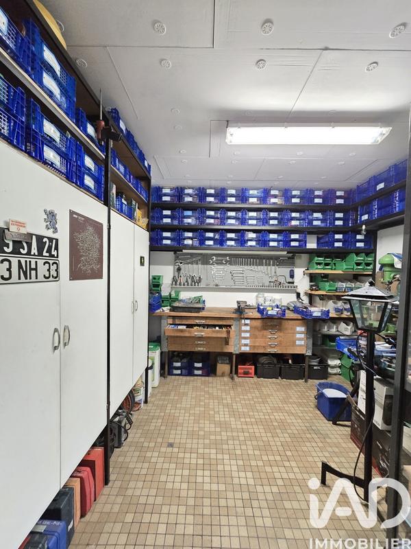 Maison - 212 m² - 8 pièces