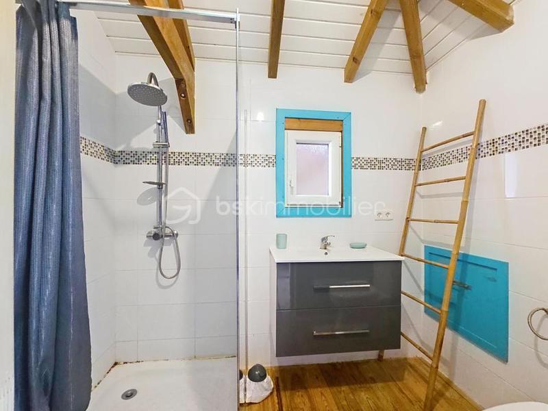 Bungalow - 109 m² - 5 pièces