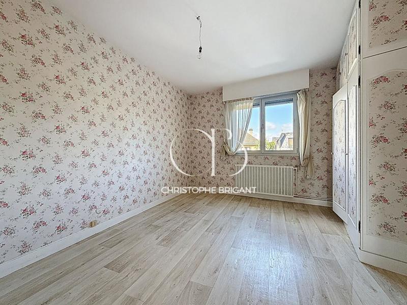 Maison - 170 m² - 5 pièces