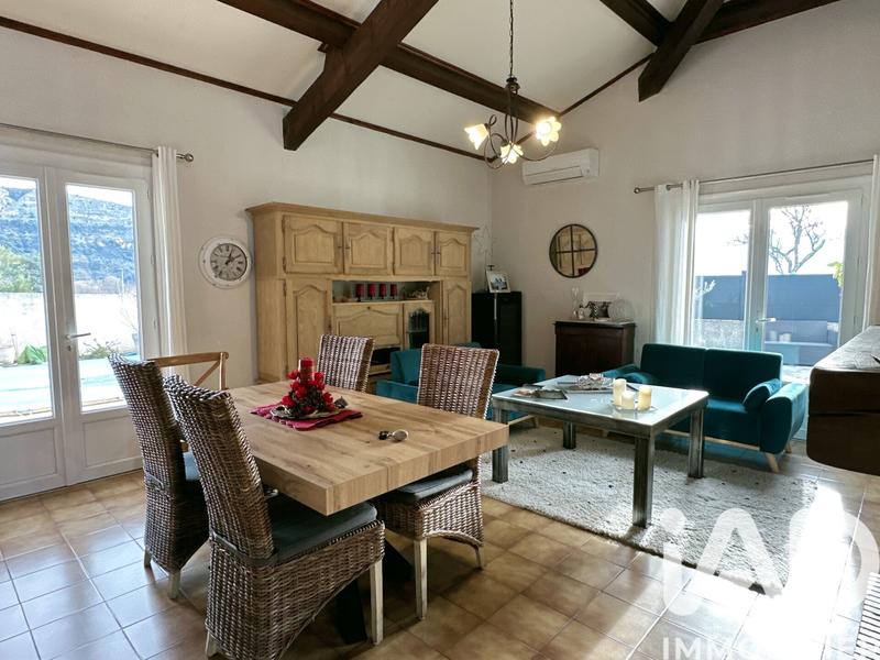 Maison - 107 m² - 6 pièces