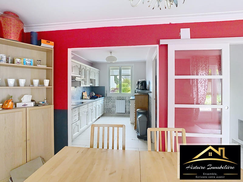 Maison - 104 m² - 7 pièces