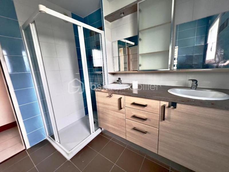 Maison - 177 m² - 6 pièces