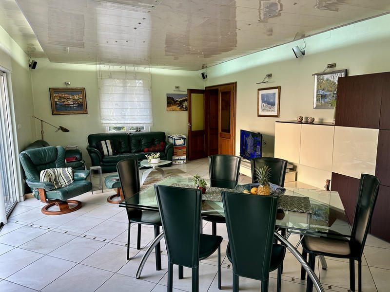 Maison - 190 m² - 7 pièces