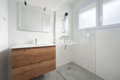 Appartement - 70 m² - 4 pièces