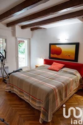 Maison - 206 m² - 7 pièces