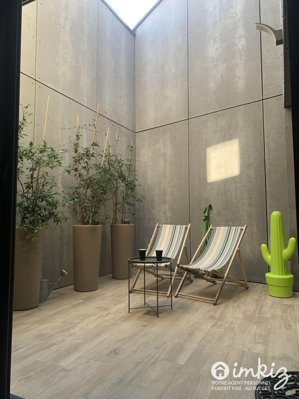 Maison - 177 m² - 7 pièces