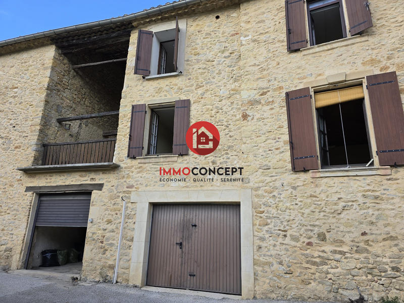 Maison - 96 m² - 5 pièces