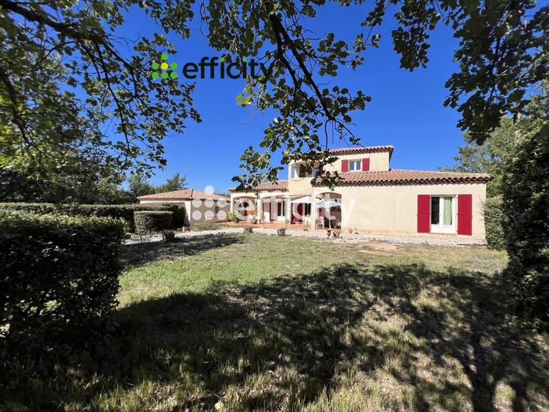 Maison - 217 m² - 9 pièces