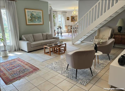 Maison - 144 m² - 6 pièces