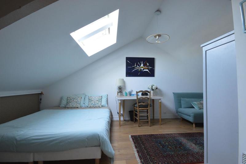 Maison - 181 m² - 9 pièces