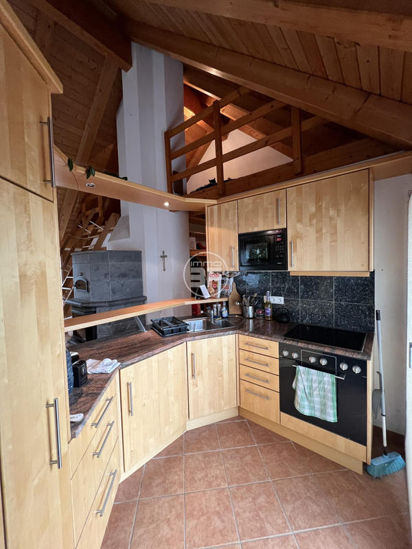 Maison - 349 m² - 12 pièces