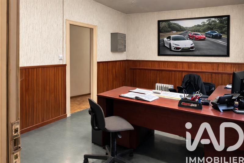 Maison - 300 m² - 5 pièces