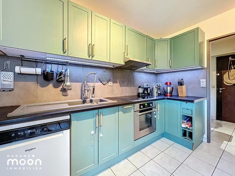 Appartement - 84 m² - 4 pièces