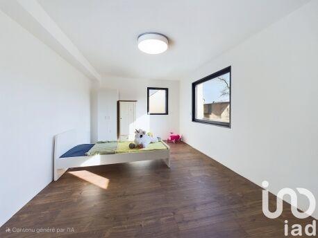 Maison - 218 m² - 8 pièces