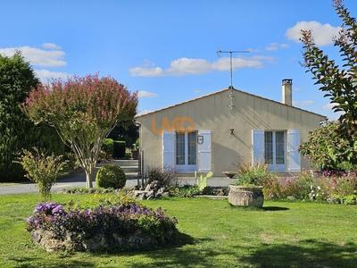 Maison - 140 m² - 5 pièces