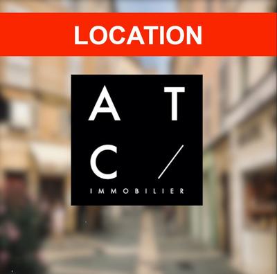 Local commercial - 140 m²