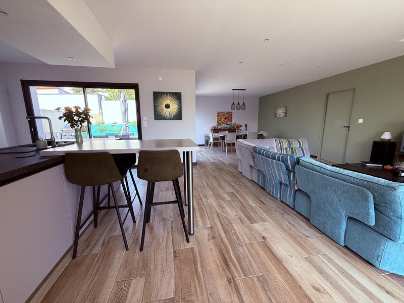 Maison - 145 m² - 5 pièces