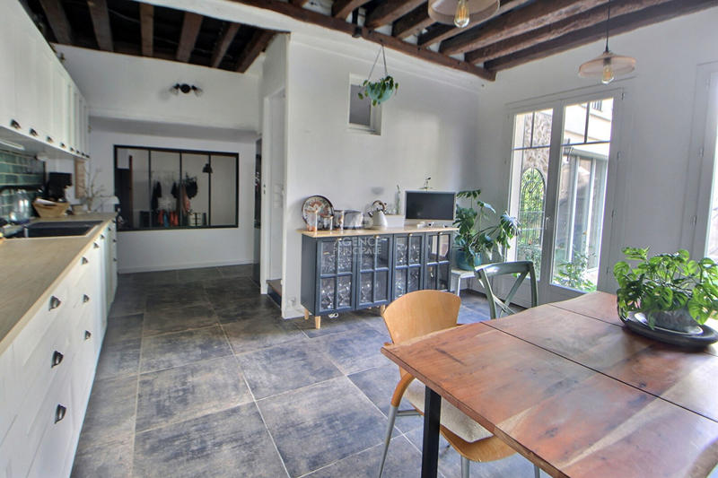 Maison - 165 m² - 6 pièces