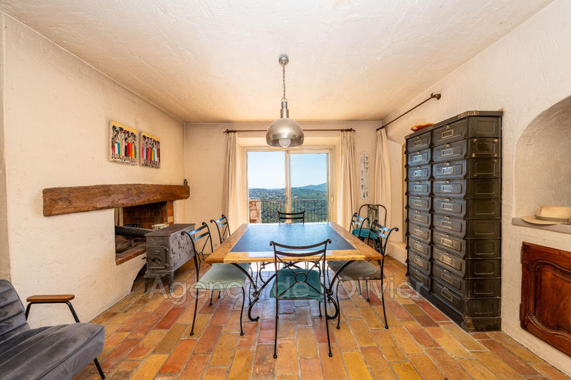 Maison - 190 m² - 5 pièces