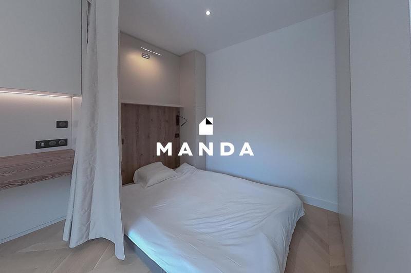 Studio - 27 m² - 1 pièce