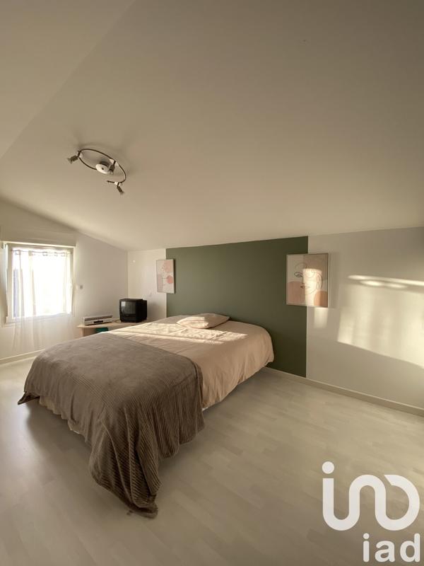 Maison - 239 m² - 7 pièces