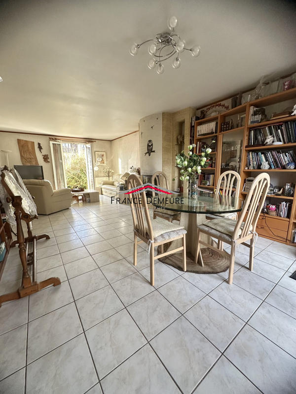 Maison - 140 m² - 7 pièces