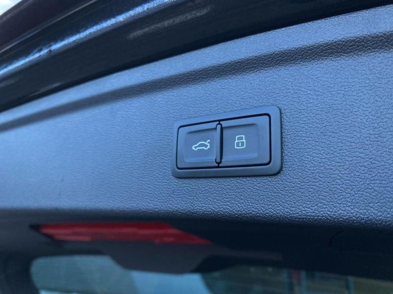 Audi A3 Pi Sportback 40 Tfsi E 204 Ch s Troni