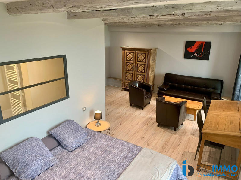 Maison - 820 m² - 18 pièces