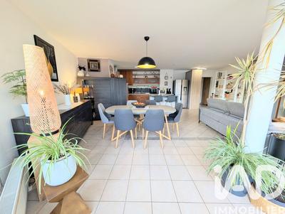 Appartement - 92 m² - 4 pièces