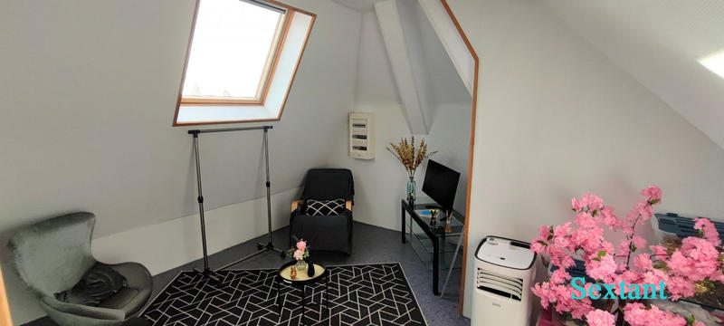 Maison - 236 m² - 10 pièces