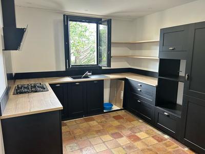 Maison - 147 m² - 5 pièces