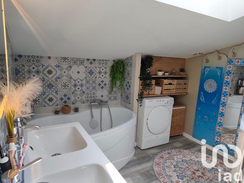 Appartement - 79 m² - 4 pièces