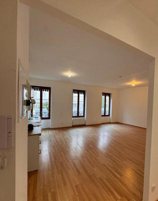 Appartement - 79 m² - 4 pièces