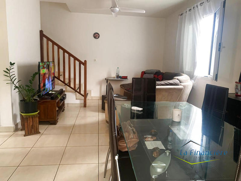 Maison - 76 m² - 4 pièces