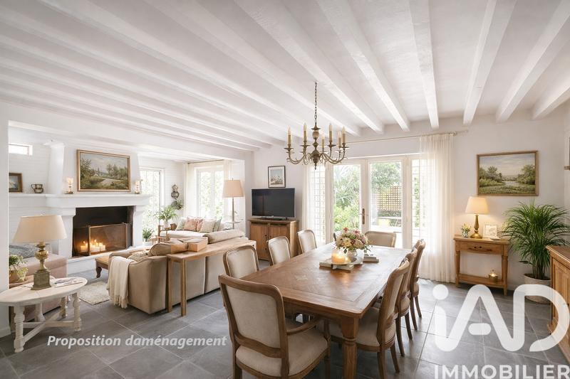 Maison - 296 m² - 8 pièces