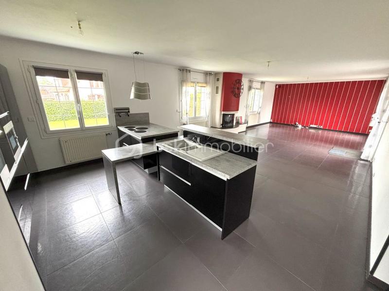 Maison - 150 m² - 5 pièces