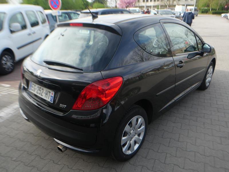 Peugeot 207 1.4 Vti -16v