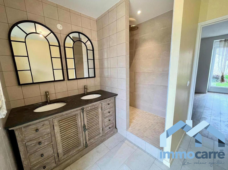 Maison - 188 m² - 6 pièces