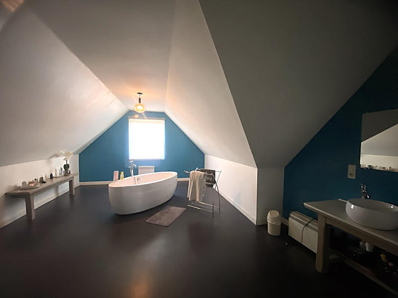 Propriété - 75 000 m² - 5 pièces