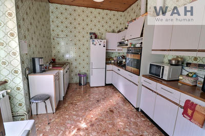 Appartement - 181 m² - 7 pièces