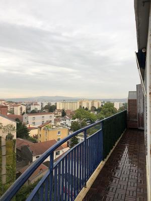 Appartement - 83 m² - 5 pièces