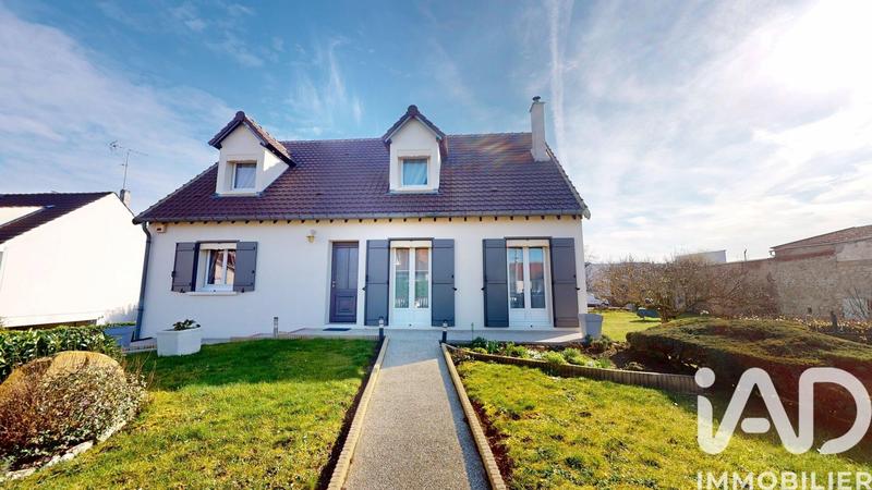 Maison - 140 m² - 6 pièces