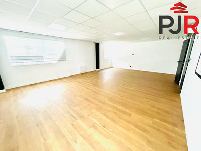 Bureau - 500 m²
