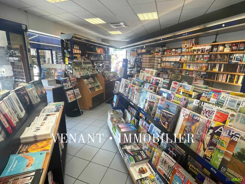 Fonds de commerce - Magasins - 92 m²