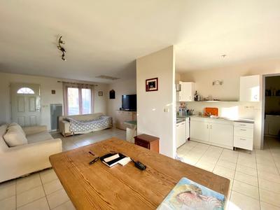 Maison - 85 m² - 5 pièces