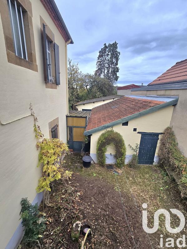 Maison - 143 m² - 7 pièces