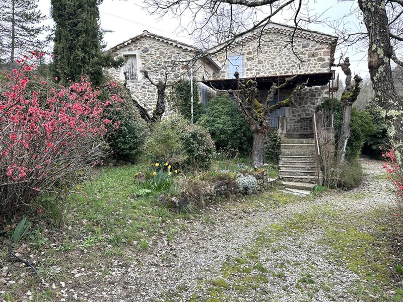 Maison - 131 m² - 4 pièces