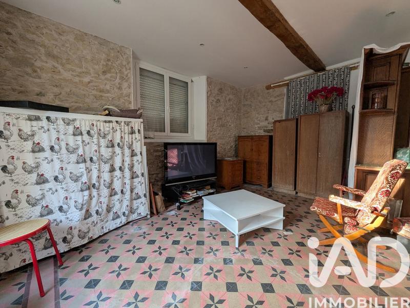 Maison - 302 m² - 12 pièces