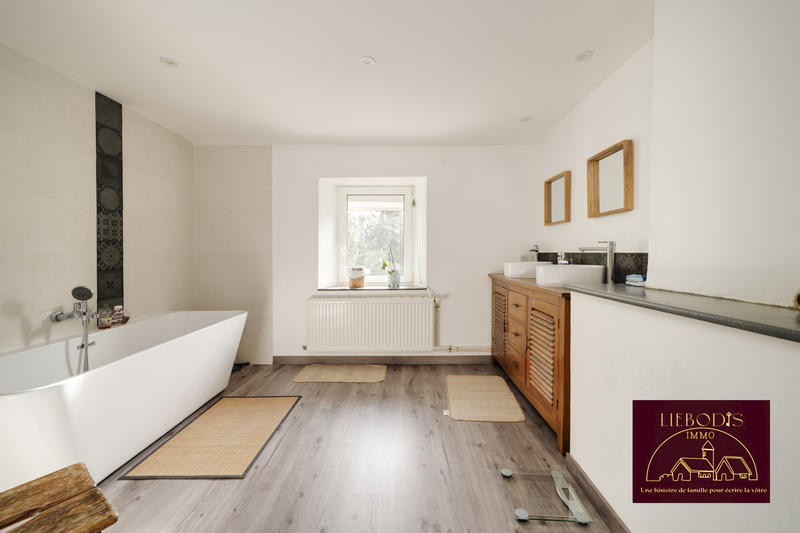 Maison de village - 135 m² - 4 pièces