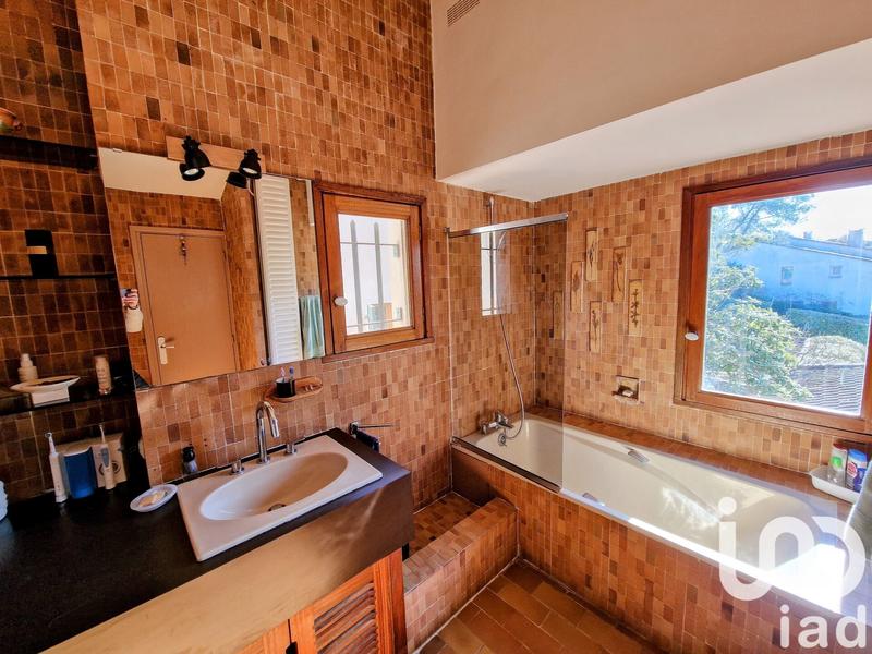 Maison de maîtres - 261 m² - 10 pièces